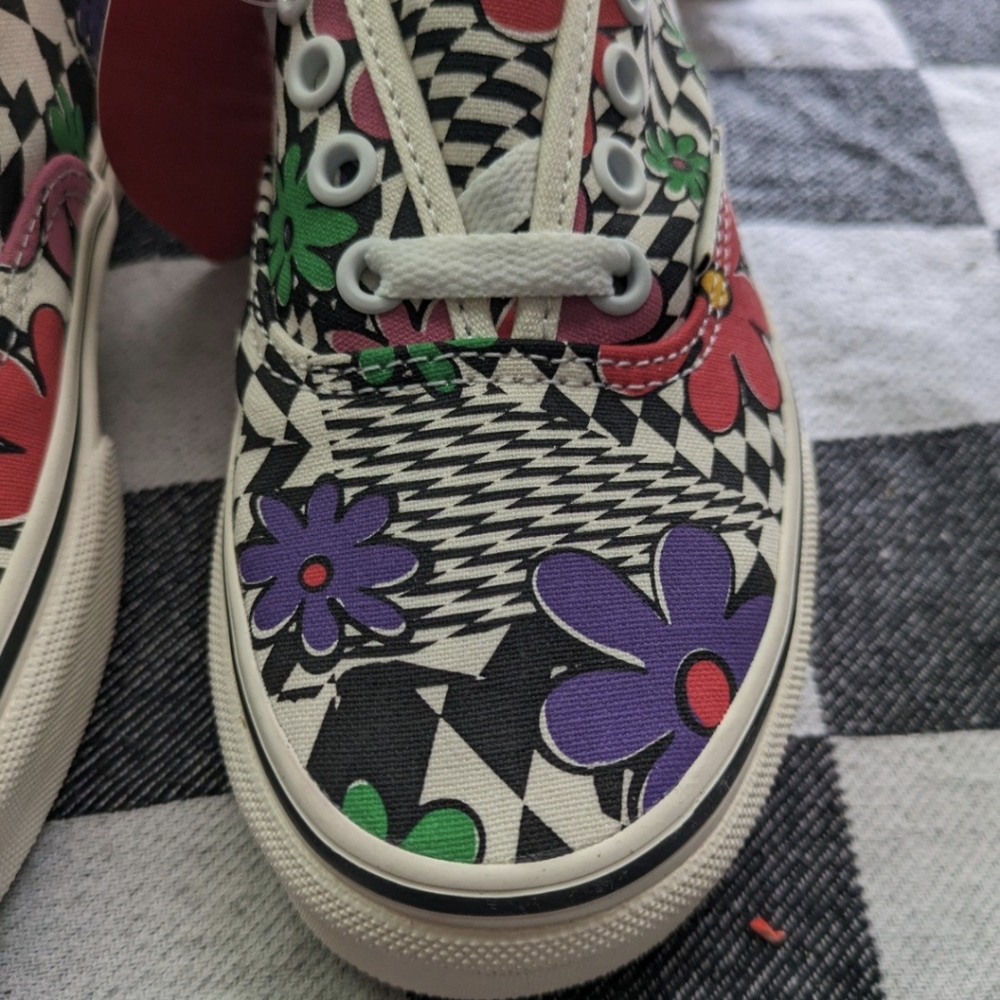 Vans Authentic Women Size 5 Printed Floral Check Marshmallow Classic 092025 - Picture 6 of 11